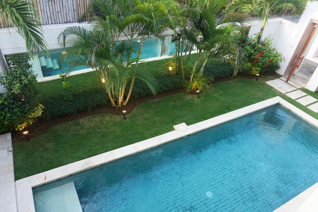 Moonlight Villa Bali Nusa Dua  Extérieur photo